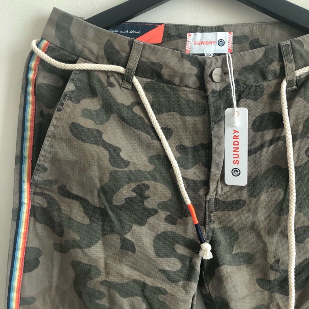 SUNDRY Le Soleil Pants Camo Rainbow Stripe Jogger - Picture 3 of 9